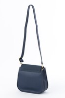 ミカサモデルのショルダーバッグ。