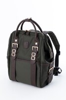 リヴァイモデルのリュック。