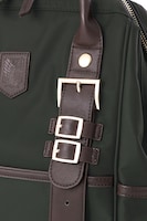 リヴァイモデルのリュック。