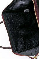 エレンモデルのリュック。