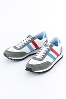 坂田銀時をイメージしたスニーカー。