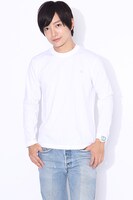 坂田銀時をイメージしたファッションアイテムの着用例。