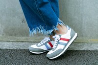 「銀魂」コラボアイテムの着用例。