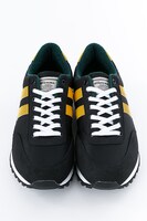 土方十四郎をイメージしたスニーカー。