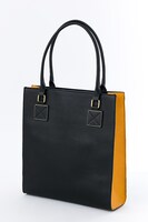 沖田総悟をイメージしたバッグ。