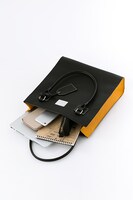 沖田総悟をイメージしたバッグ。