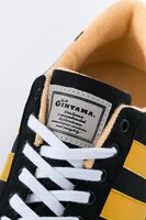 沖田総悟をイメージしたスニーカー。