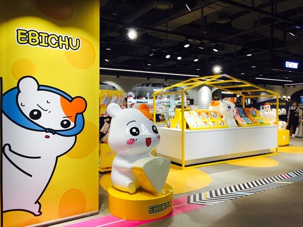 韓国で展開されたポップアップストアの様子。