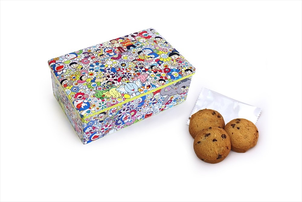 「〈村上隆〉クッキー缶」(c)Takashi Murakami/Kaikai Kiki Co., Ltd. All Rights Reserved. (c)Fujiko-Pro