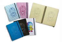 「COLOR THE DORAEMON」シリーズのロルバーン（リングノート）全5種。 (c)Fujiko-Pro