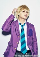 河原田巧也演じる花沢輝気。