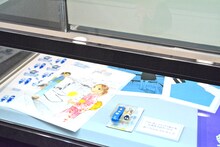 「～画業20周年記念～志村貴子原画展」の様子。