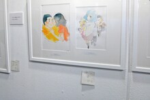 「～画業20周年記念～志村貴子原画展」の様子。