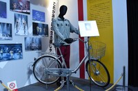 舞台「弱虫ペダル」より、坂道のママチャリ。