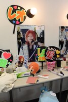 「あんさんぶるスターズ！オン・ステージ」の楽屋コーナー。