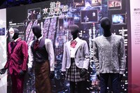 舞台「東京喰種」の衣装。