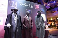 舞台「ジョーカー・ゲーム」の衣装。