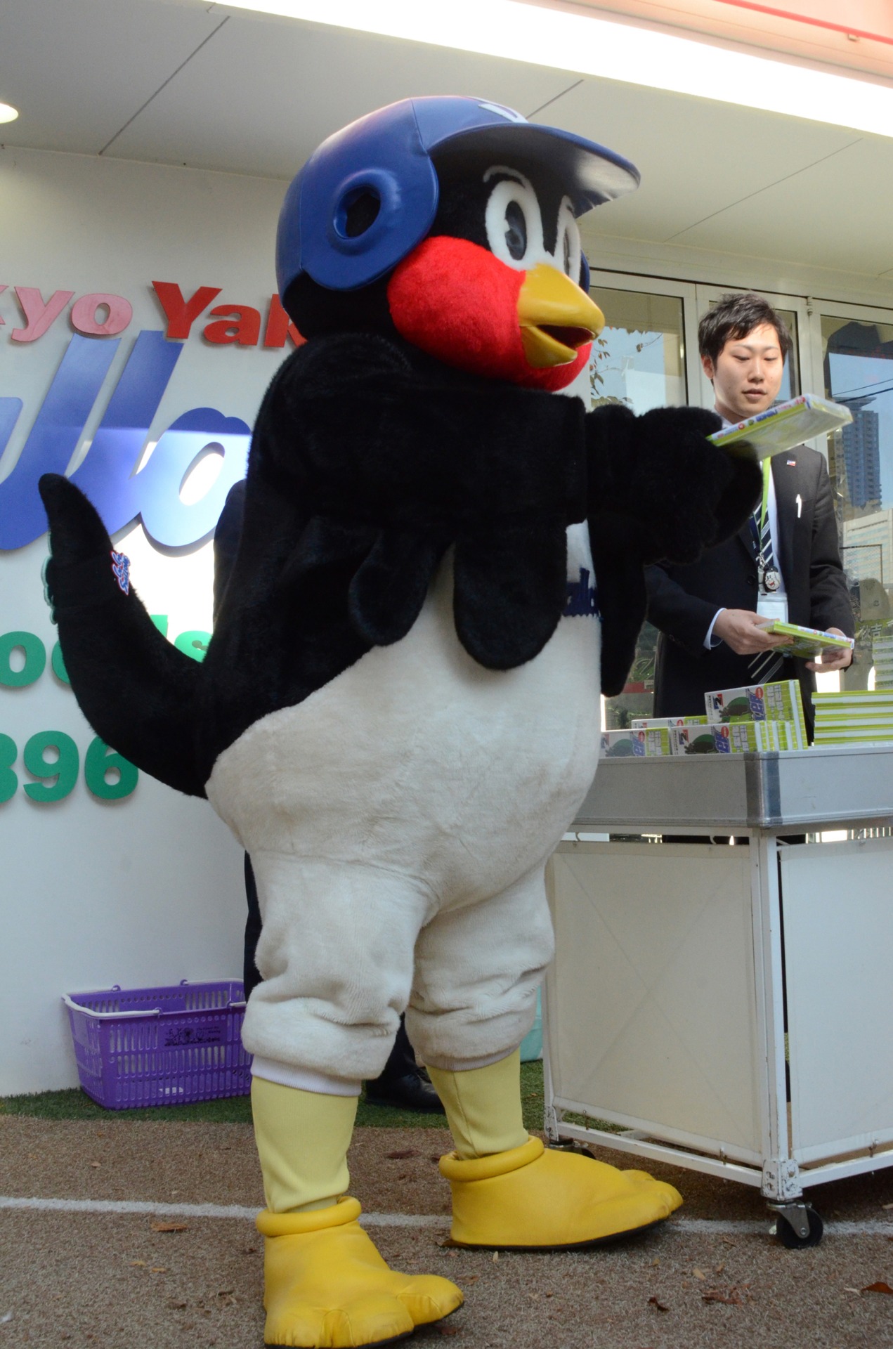 お渡し会の様子。