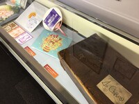 「連載25周年記念 魔法陣グルグル大原画展 ～衛藤ヒロユキの世界～」の様子。