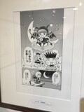 「連載25周年記念 魔法陣グルグル大原画展 ~衛藤ヒロユキの世界~」の様子。