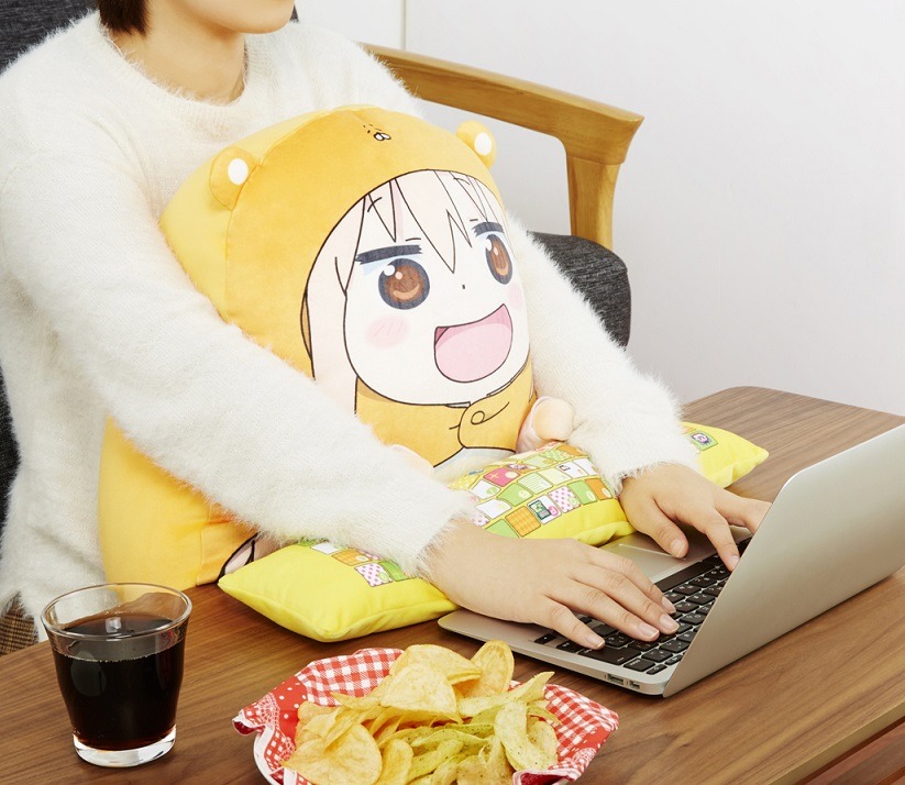「人を干物妹にしてしまう!? 干物妹！うまるちゃんR PCクッション」