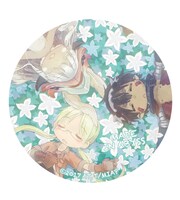 4000円分以上購入した人にプレゼントされる特典バッジ。