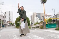 映画「サムライせんせい」より新規の場面写真。