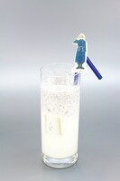 「リザのチアシード入りヨーグルトドリンク」