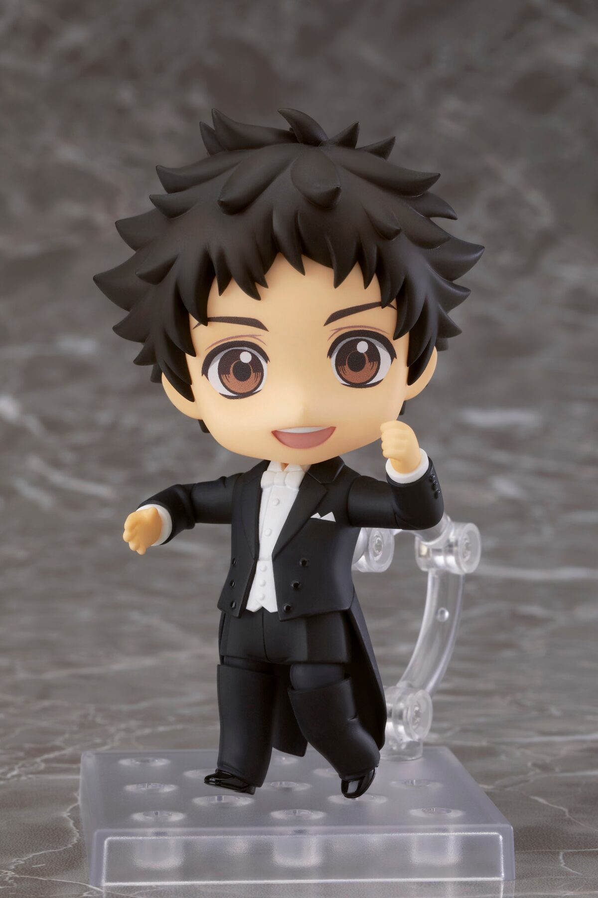 僕は変わらなきゃ ボールルームへようこそ 燕尾服姿の多々良がねんどろいどに コミックナタリー