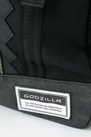 ゴジラモデルのリュック。