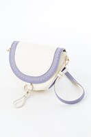 メトフィエスモデルのバッグ。