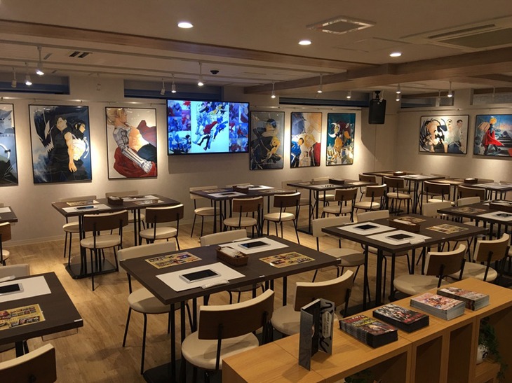 「鋼の錬金術師」コラボレーションカフェの様子。