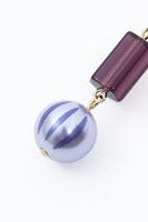 一松モデルのピアス。