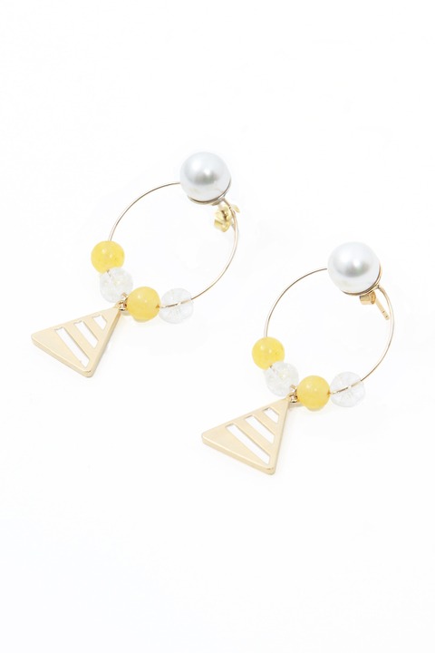 十四松モデルのピアス。
