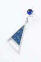 カラ松モデルのピアス。