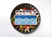 「おそ松さんカフェ」第2弾で提供される「6つ子のいい夢見ろよ!おやすみお布団ケーキ」。