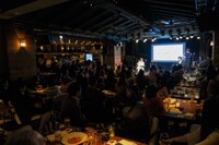 11月22日に行われた「弘兼憲史・四季のドラマ オーディオドラマシアター 黄昏流星群」の様子。