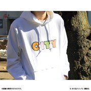 パーカーの着用例。