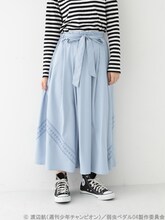 「弱虫ペダル ロードレースモチーフスカート」着用例