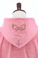 「カードキャプターさくら クリアカード編」のプルオーバーパーカー。