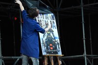 「ニンジャバットマン」制作発表ステージの様子。