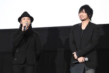 左から安倍蒼世役の鳥海浩輔、曇天火役の中村悠一。