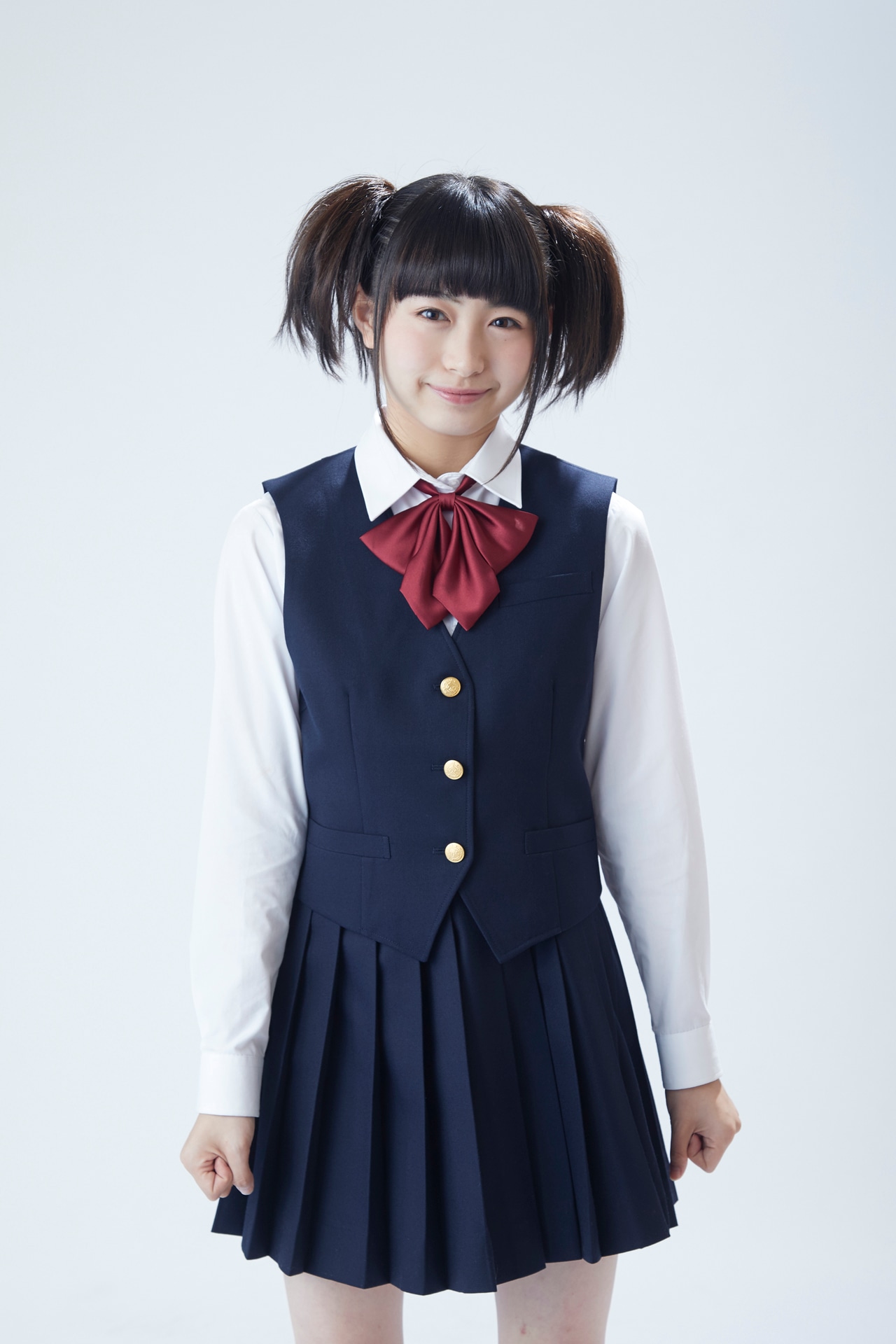 其原有沙扮する丸瀬紀子。