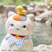 「一番くじ 夏目友人帳~ニャンコ先生とまったり湯けむり温泉旅~」A賞の使用イメージ。
