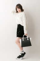 ザップ・レンフロモデルのバッグの着用例。