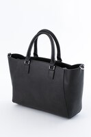 スティーブン・A・スターフェイズモデルのバッグ。