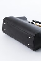 スティーブン・A・スターフェイズモデルのバッグ。