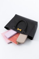 スティーブン・A・スターフェイズモデルのバッグ。