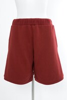 クラウス・V・ラインヘルツモデルのルームウェア。