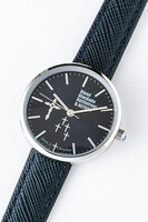 スティーブン・A・スターフェイズモデルの腕時計。